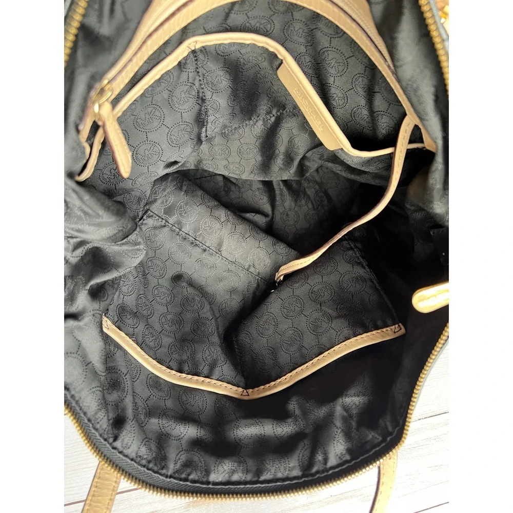 Michael Kors‎ Bedford Black Pebbled Leather Tote Bag Tan Straps Gold Hardware